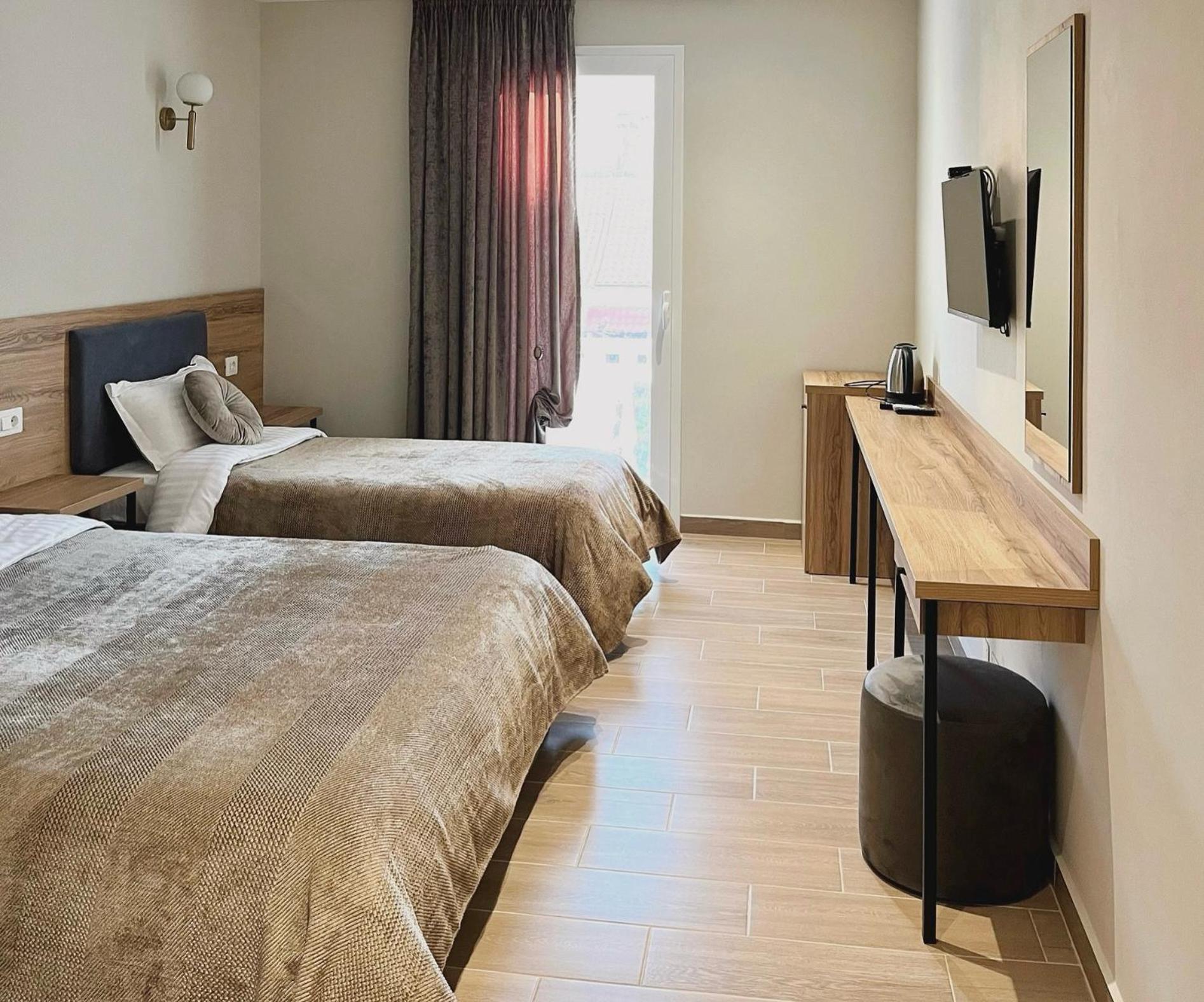 Mili Hotel Berat Eksteriør bilde
