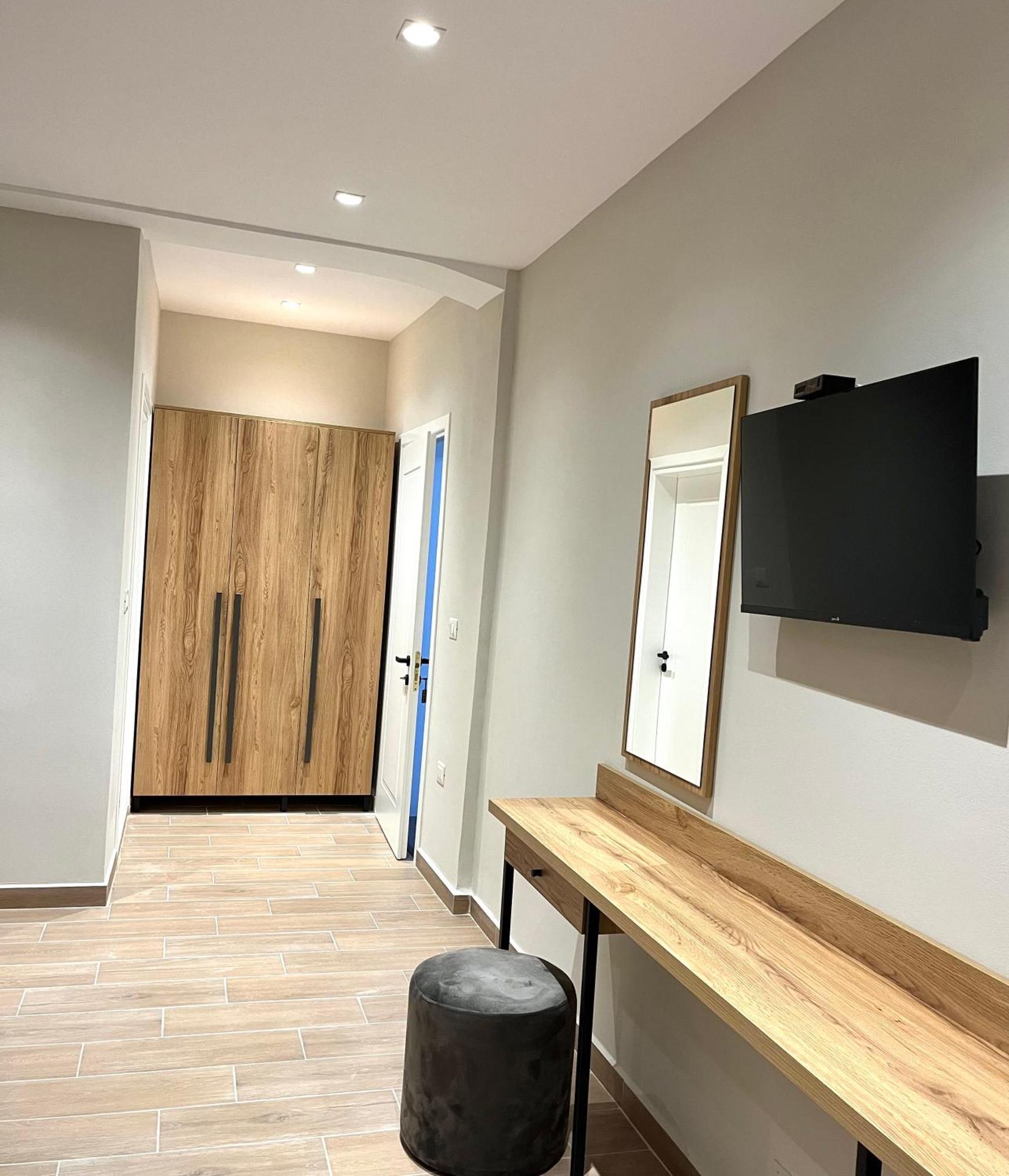 Mili Hotel Berat Eksteriør bilde