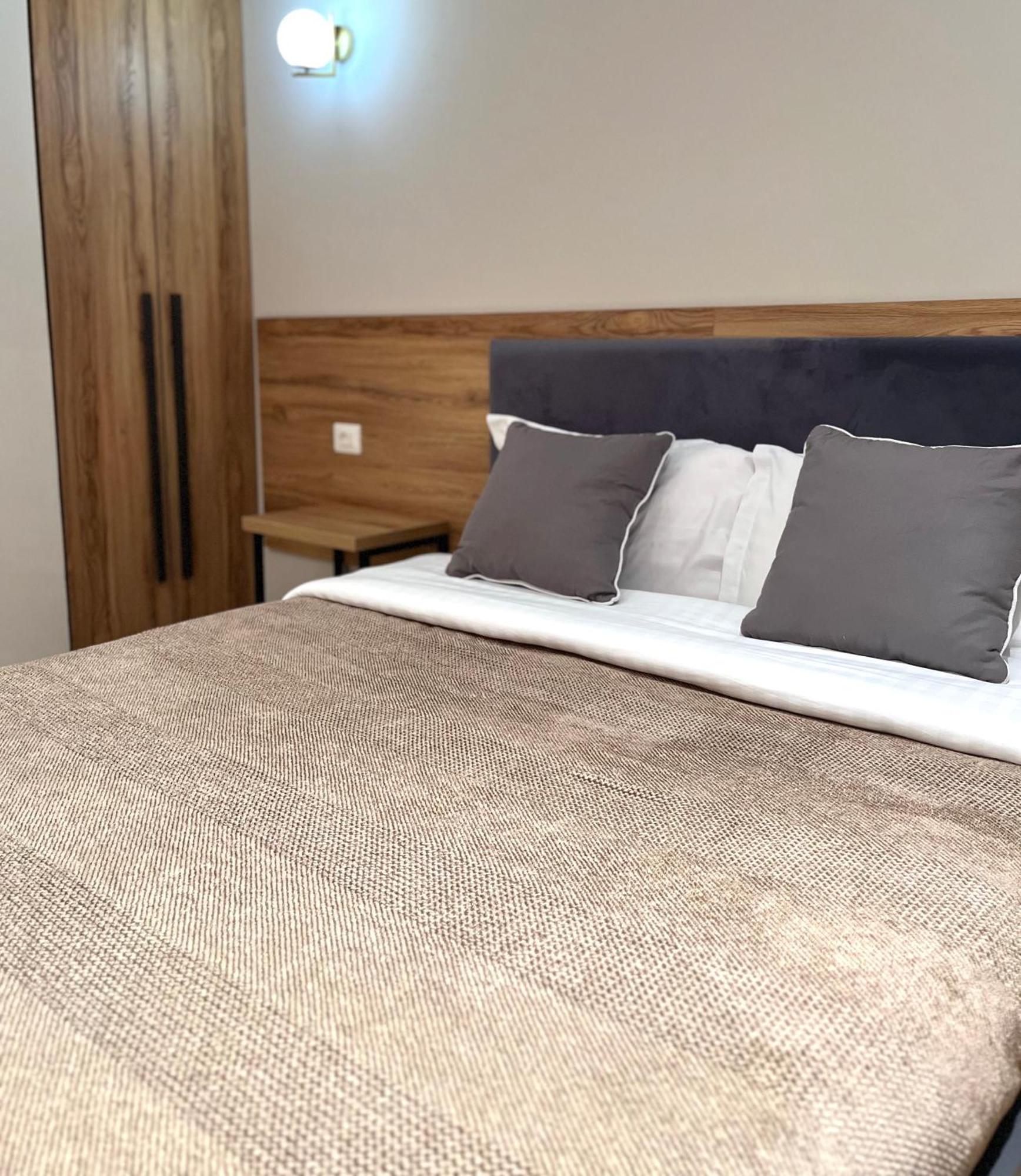 Mili Hotel Berat Eksteriør bilde